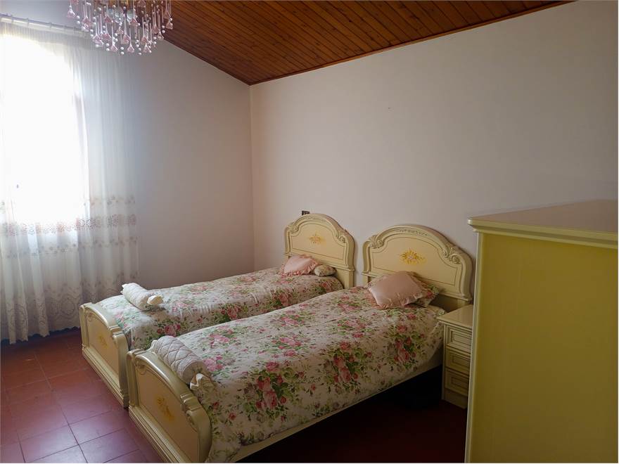 Photo 35