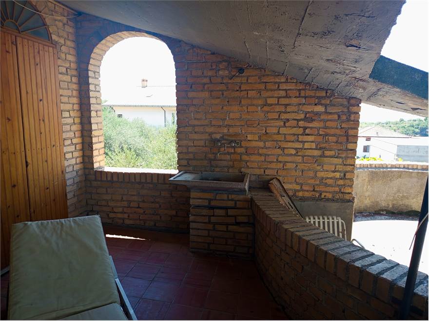 Photo 27